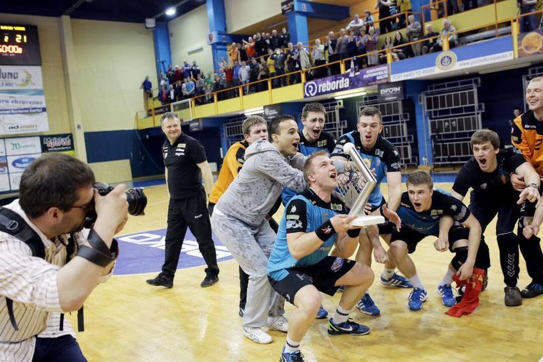 „Dragūnas“ - ketvirtąkart iš eilės Lietuvos rankinio lygos čempionas