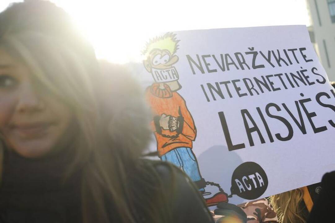 Protestuojančius prieš ACTA palaiko sostinės meras A.Zuokas