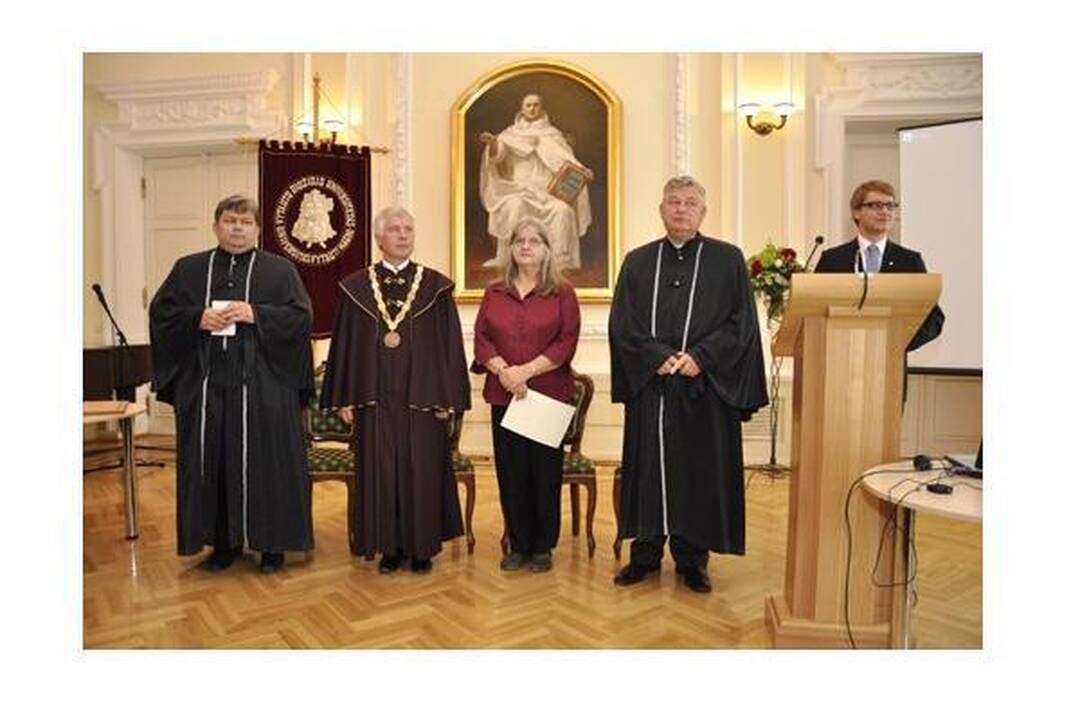 B.Galdikas: norime padėti lietuvių studentams išvykti į Indoneziją