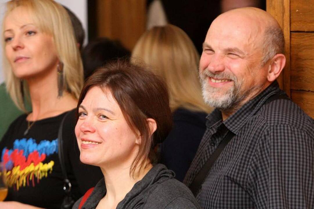 Teniso turnyro pirmoji diena palydėta nuotaikingame vakarėlyje
