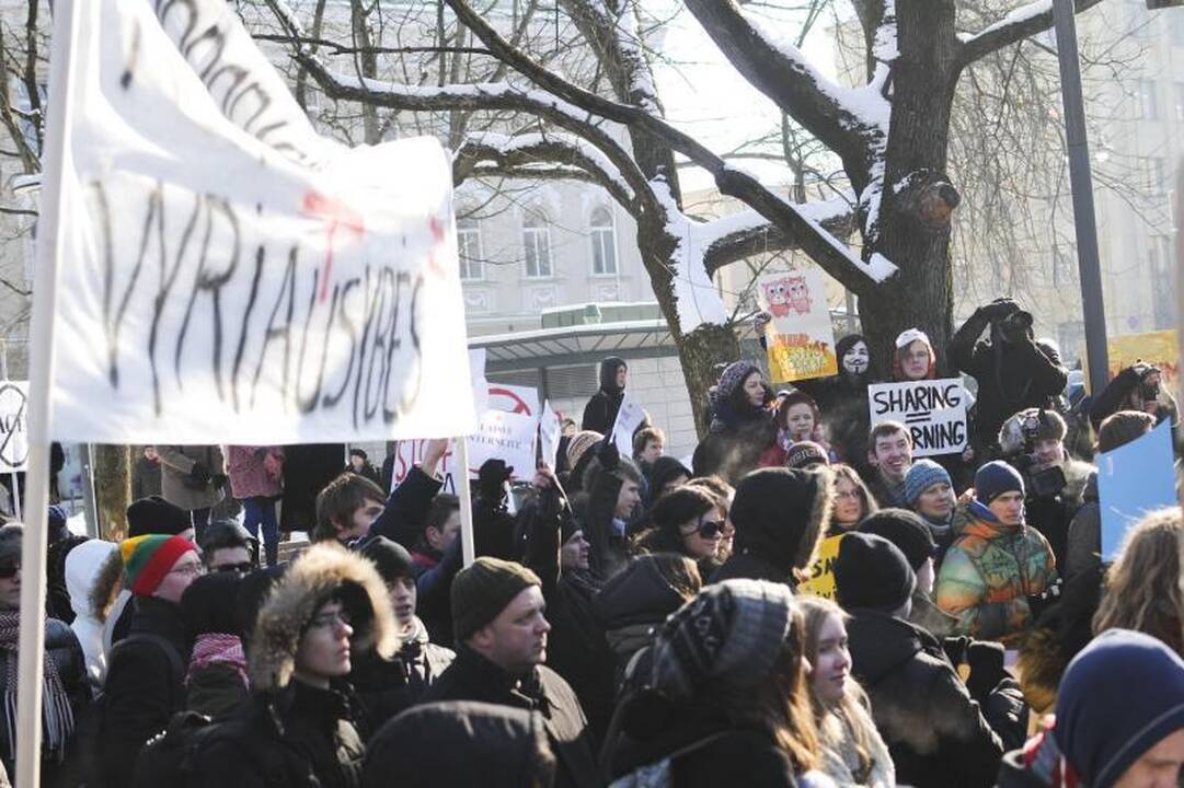 Protestuojančius prieš ACTA palaiko sostinės meras A.Zuokas