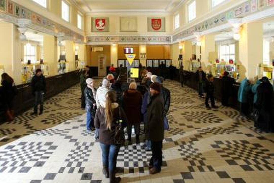 Milžiniškame pašto pastate skęsta pavieniai laiškai