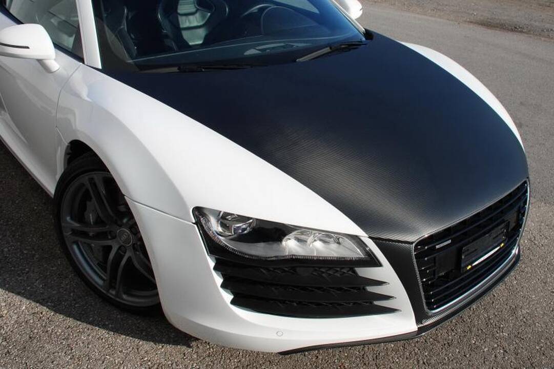 „Audi R8“: tobulo superautomobilio "tiuningas"
