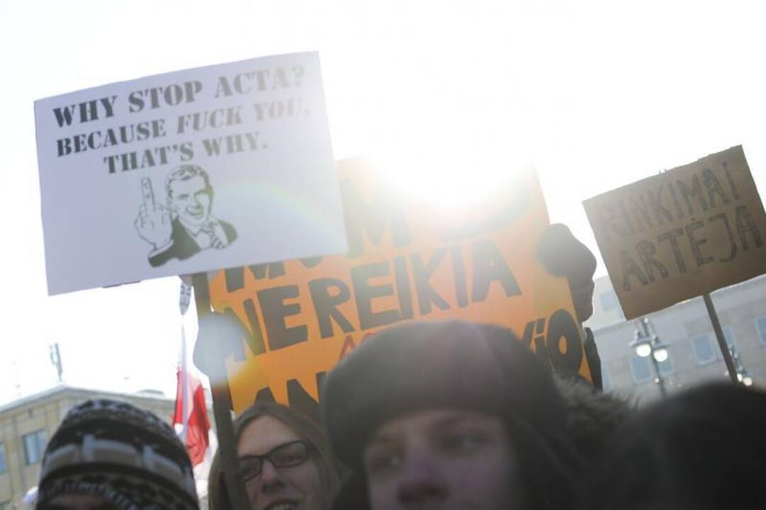 Protestuojančius prieš ACTA palaiko sostinės meras A.Zuokas