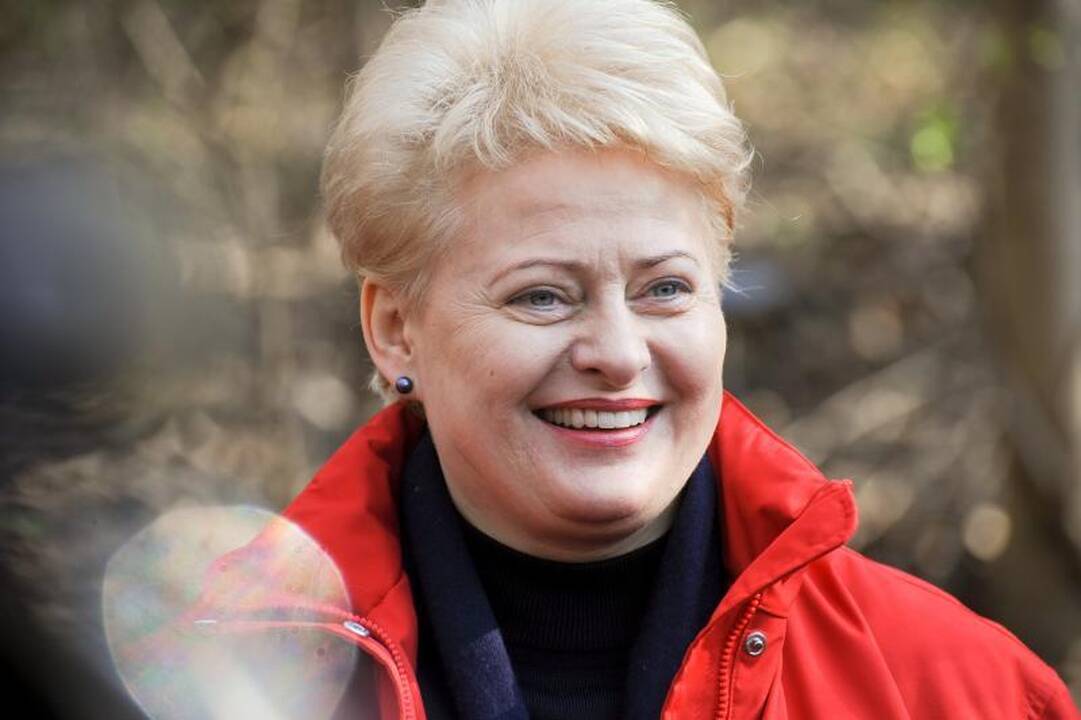 „Darom 2012“: Prezidentės „laimikis“ - meškerė, batai ir džinsai