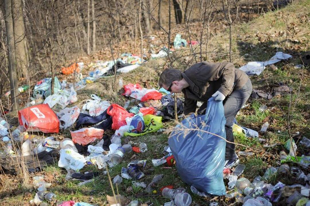 „Darom 2012“: Prezidentės „laimikis“ - meškerė, batai ir džinsai
