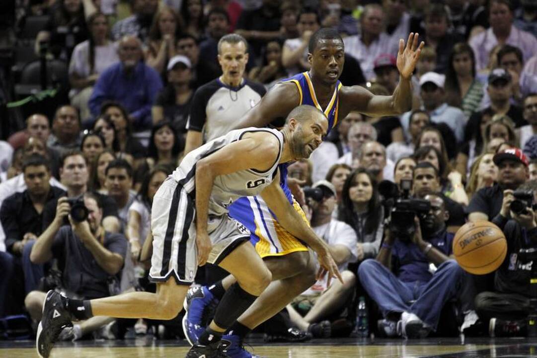 Rizika: NBA finale kovojančiam T.Parkeriui gali plyšti šlaunies raumuo