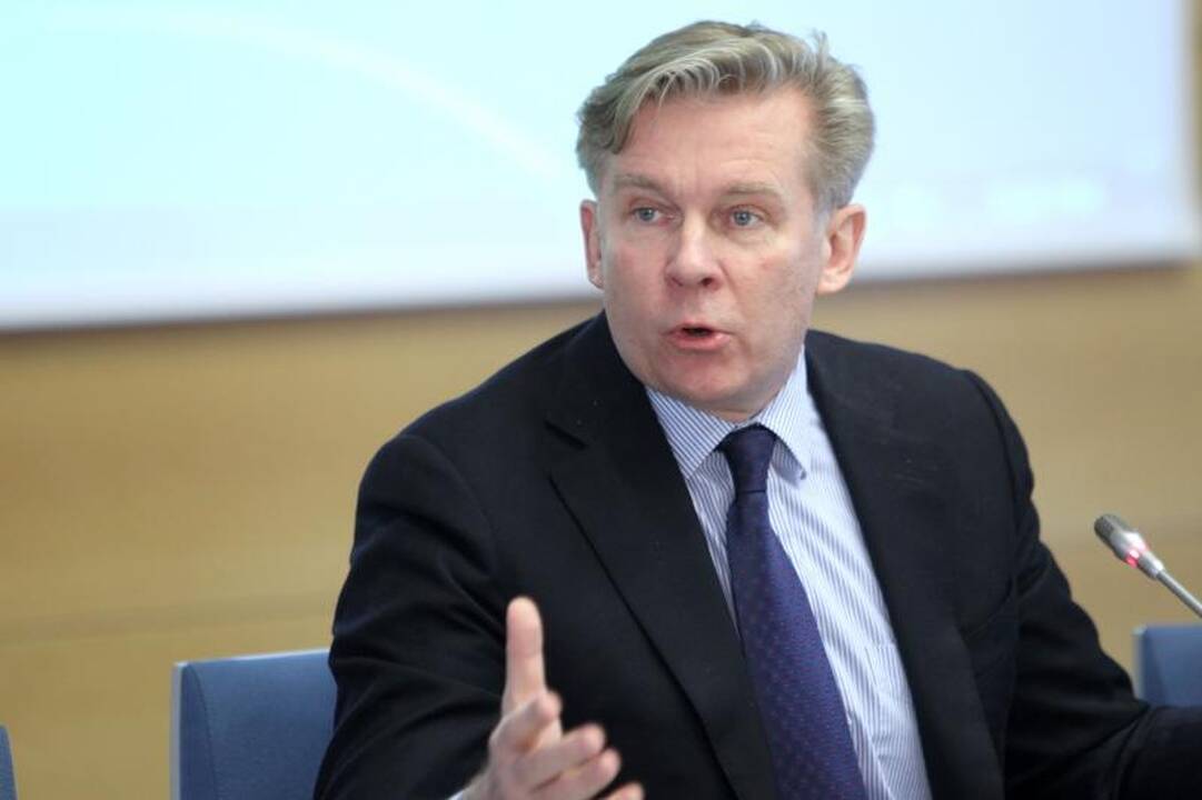 Pavaldinių nuomonė Lietuvos diplomatams nesvarbi