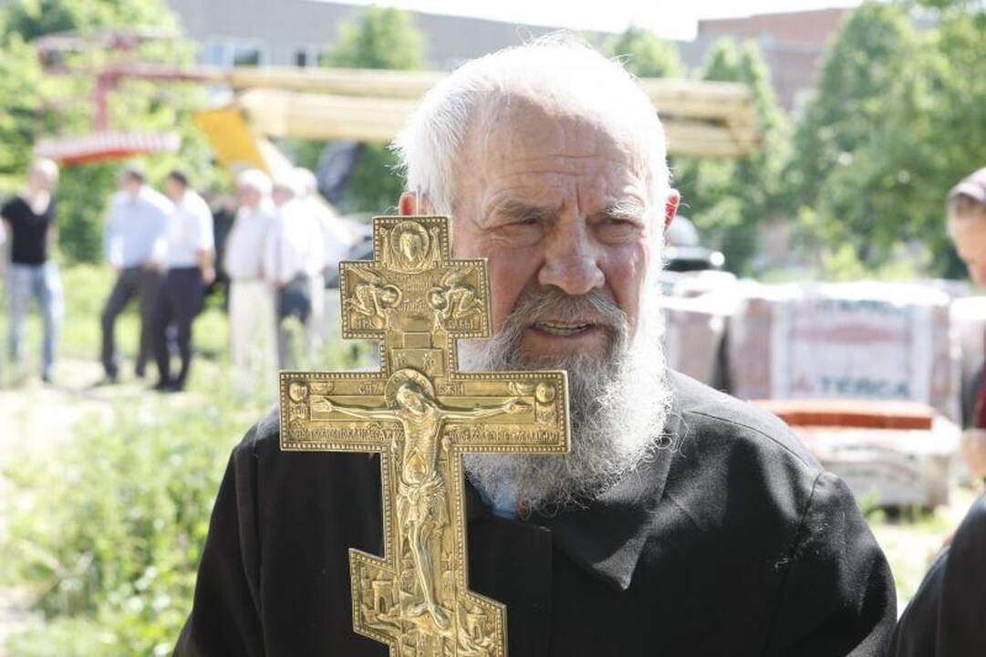 Uostamiesčio sentikių cerkvė – jau su kupolais ir kryžiais