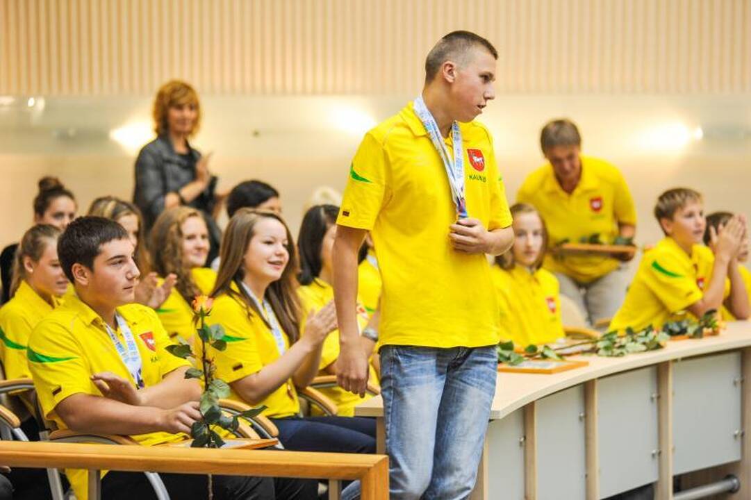 Klaipėdos meras pašiurpo nuo futbolo mokyklos būklės