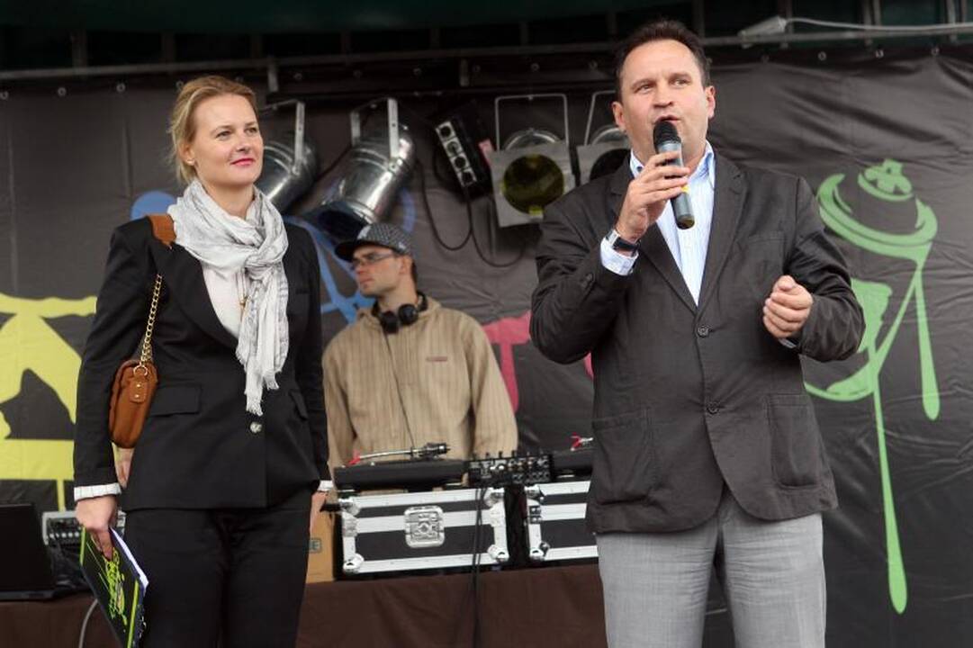 Gatvės kultūros festivalio dalyviai lietaus neišsigando