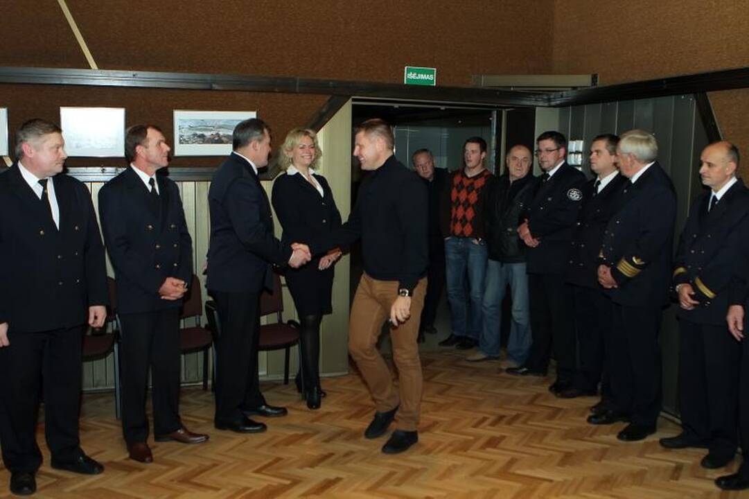 Klaipėda puošiasi gėlių žiedais