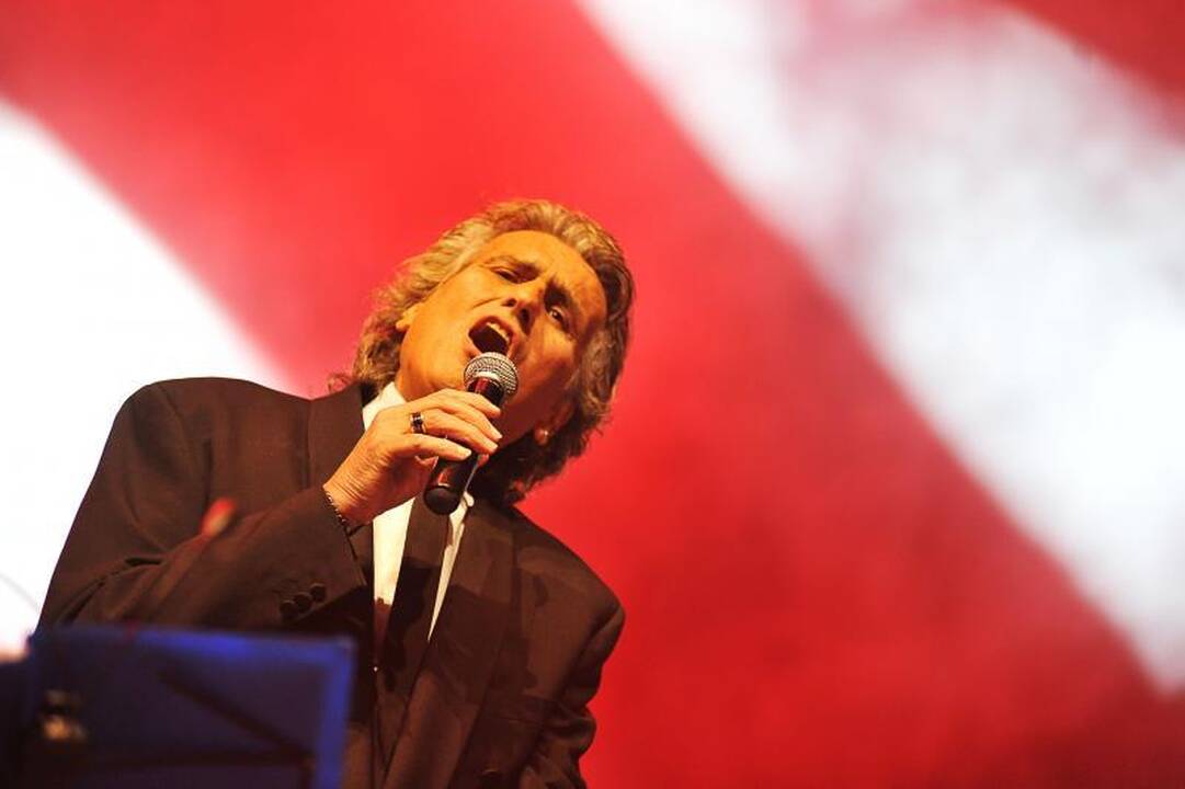 T.Cutugno Kaune prakalbo lietuviškai: moterys, jūs esat mano