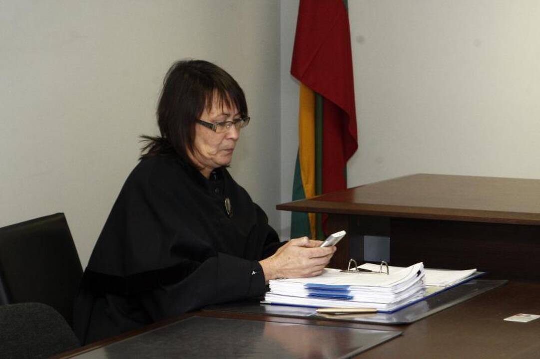 Tinai ir Mino teisme susitaikyti nepavyko: areštuotas Tinos turtas
