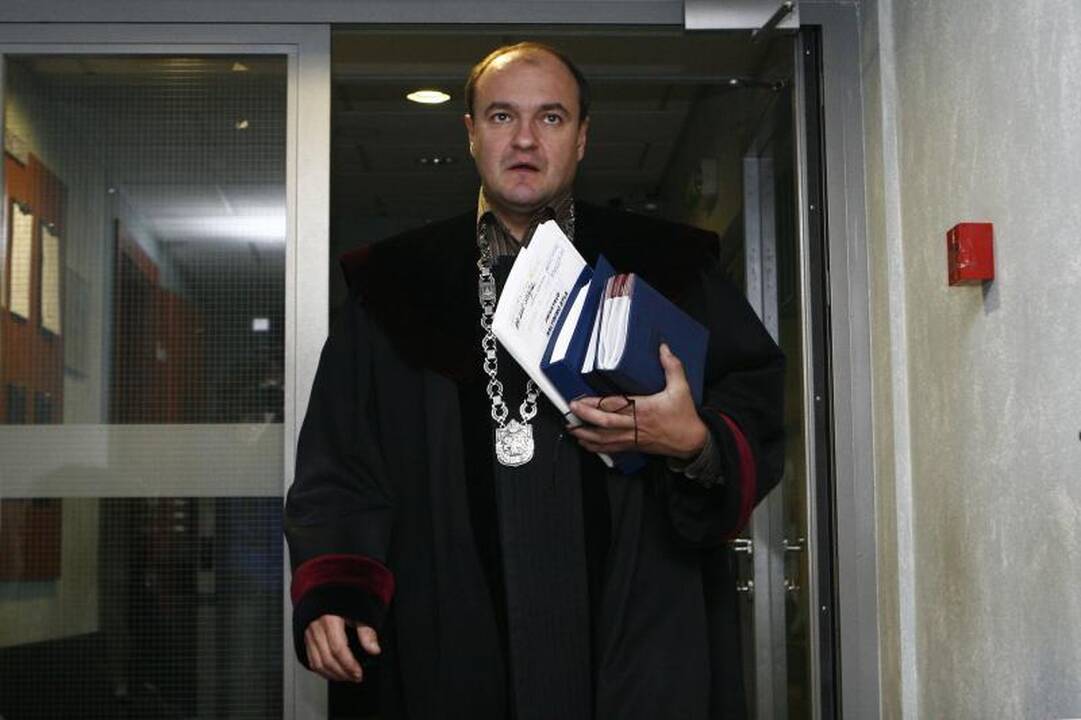 Tinai ir Mino teisme susitaikyti nepavyko: areštuotas Tinos turtas
