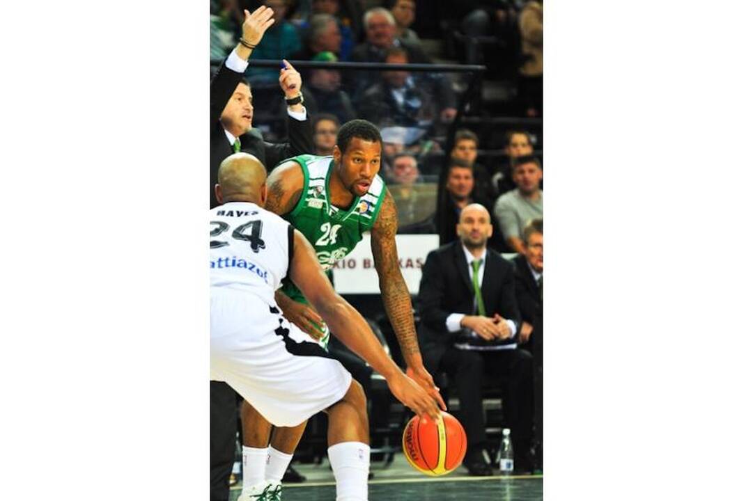 Pirmosiose rungtynėse naujoje arenoje „Žalgiris“ iškovojo pergalę
