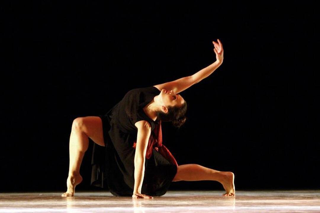 Šokio teatrui „Aura“ – 30              metų