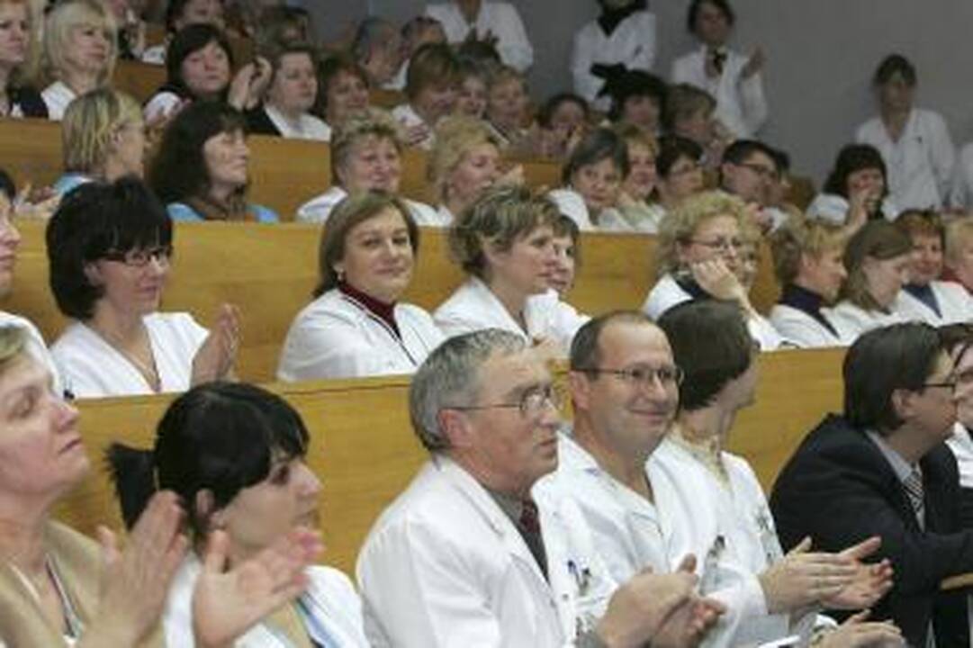 Darbą pradėjo naujasis 2-osios klinikinės ligoninės direktorius