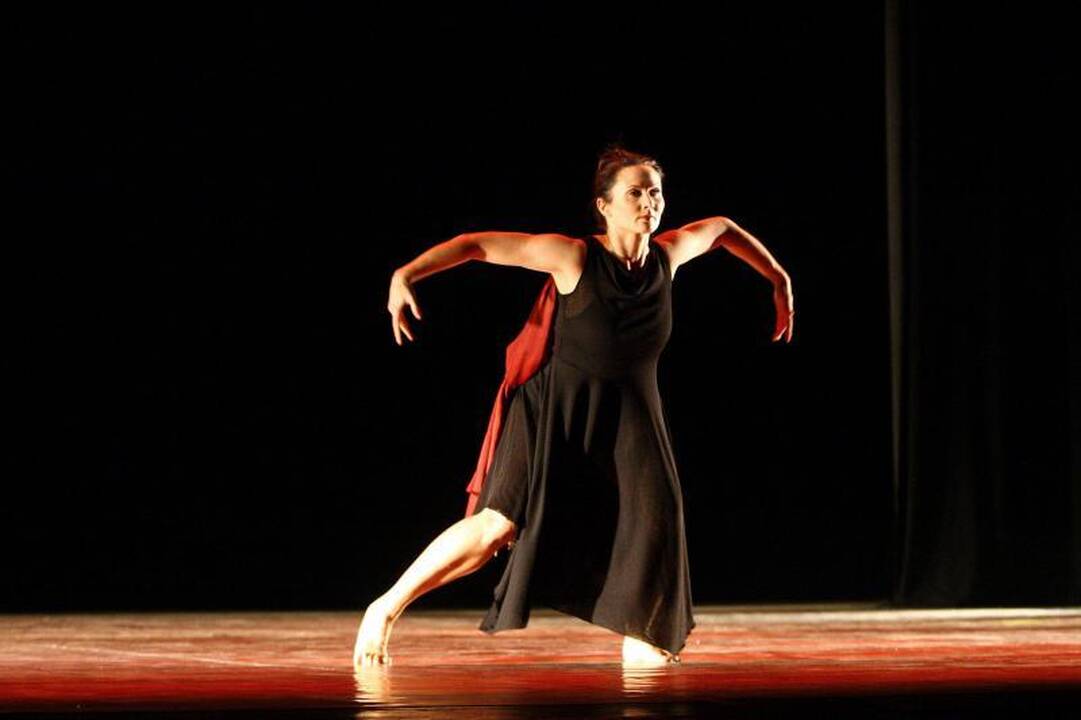 Šokio teatrui „Aura“ – 30              metų