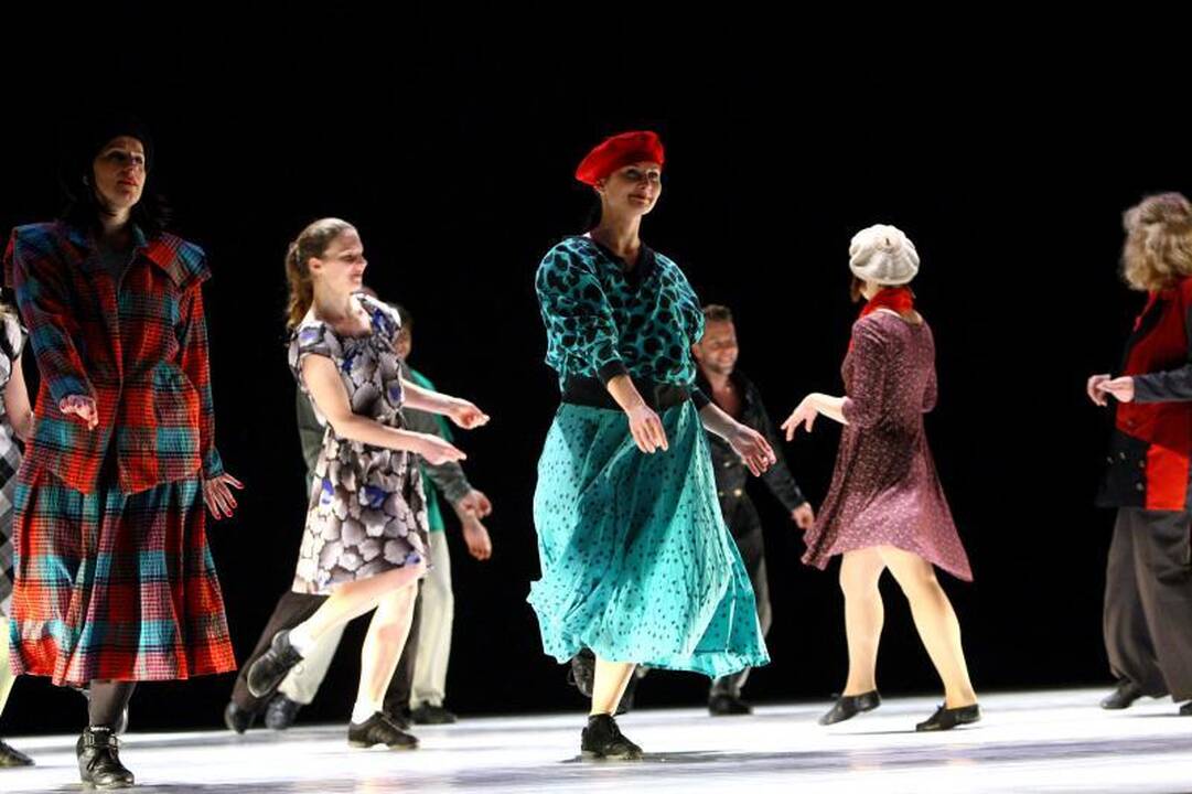Šokio teatrui „Aura“ – 30              metų