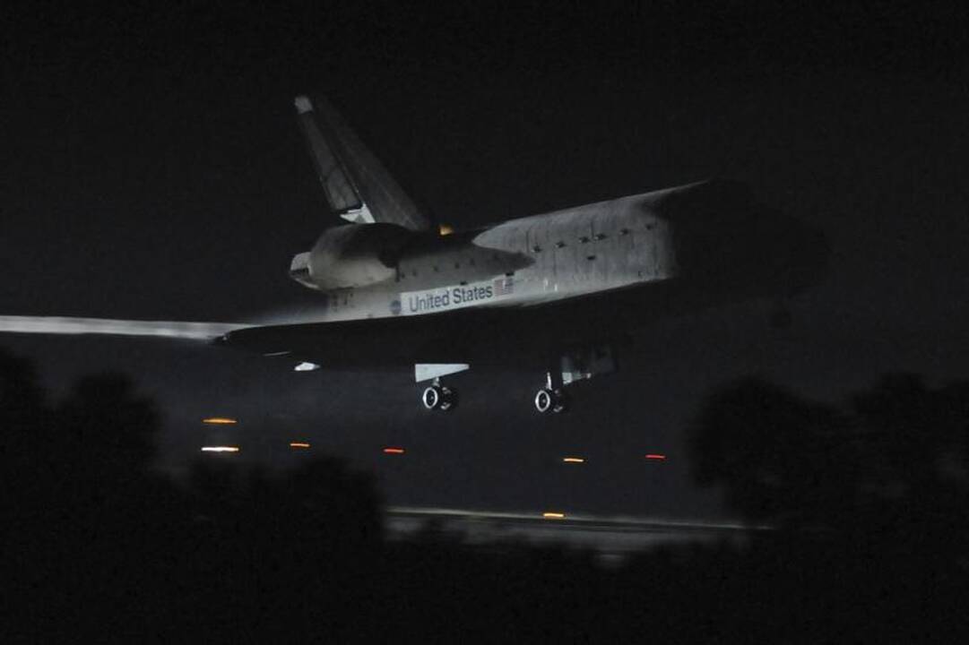 "Endeavour" baigė savo paskutinę misiją (foto)