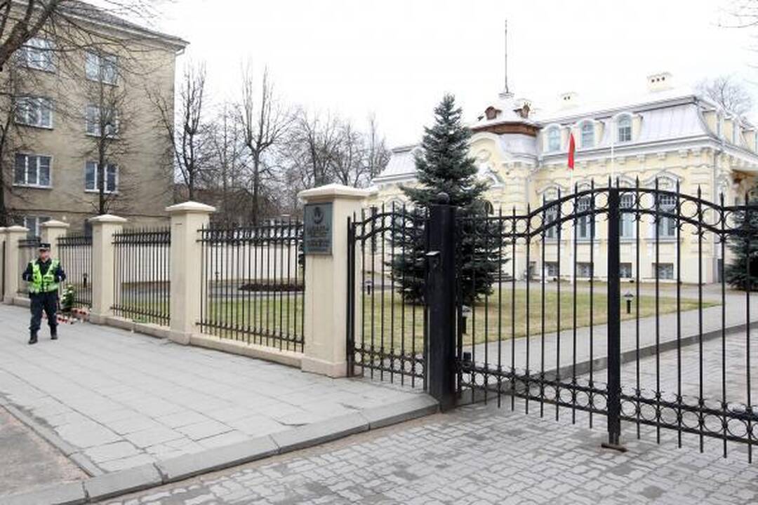 Lietuva siūlo nemokamą reabilitaciją nukentujusiems per sprogimą Minske