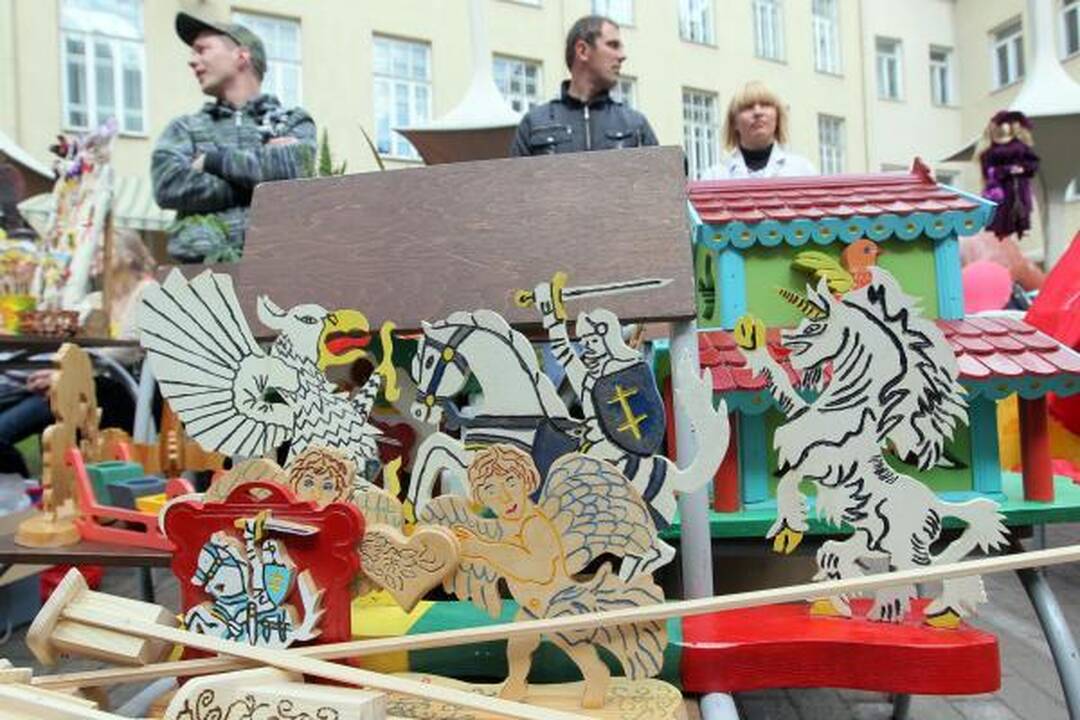 Į Atvelykio mugę vilniečius viliojo ir egzotiški driežai