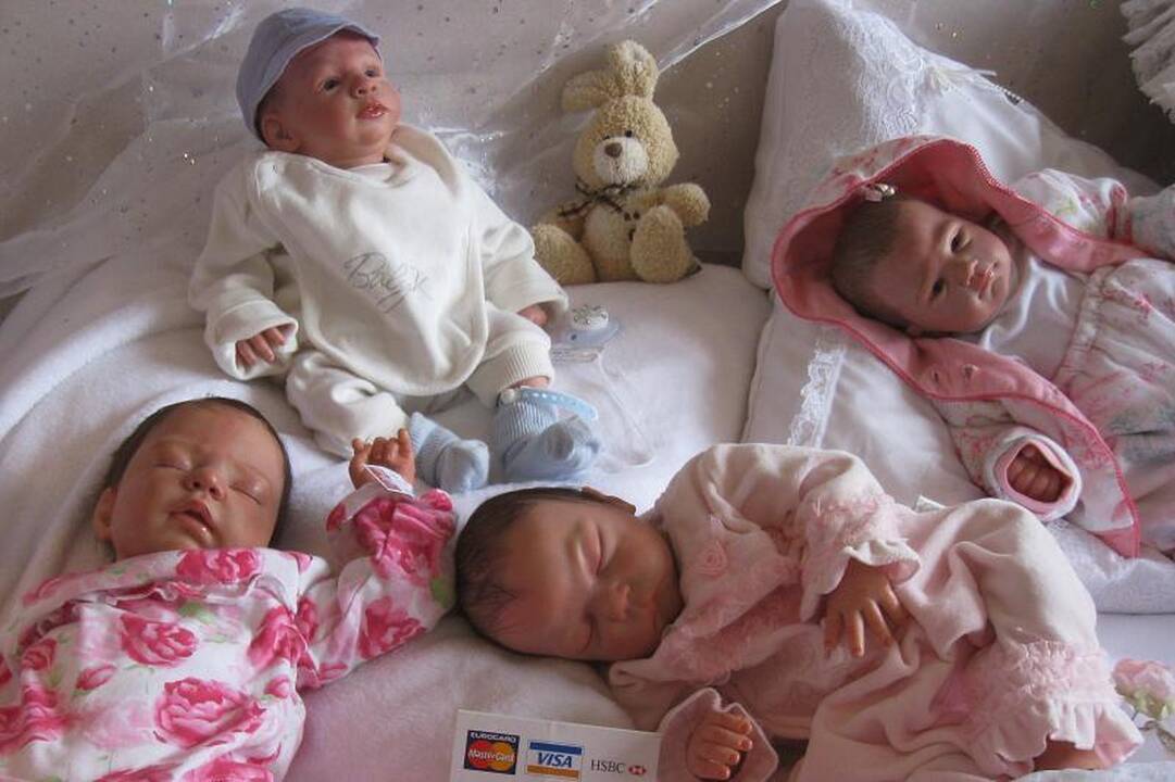 Originalios lėlės atrodo lyg gyvi kūdikiai