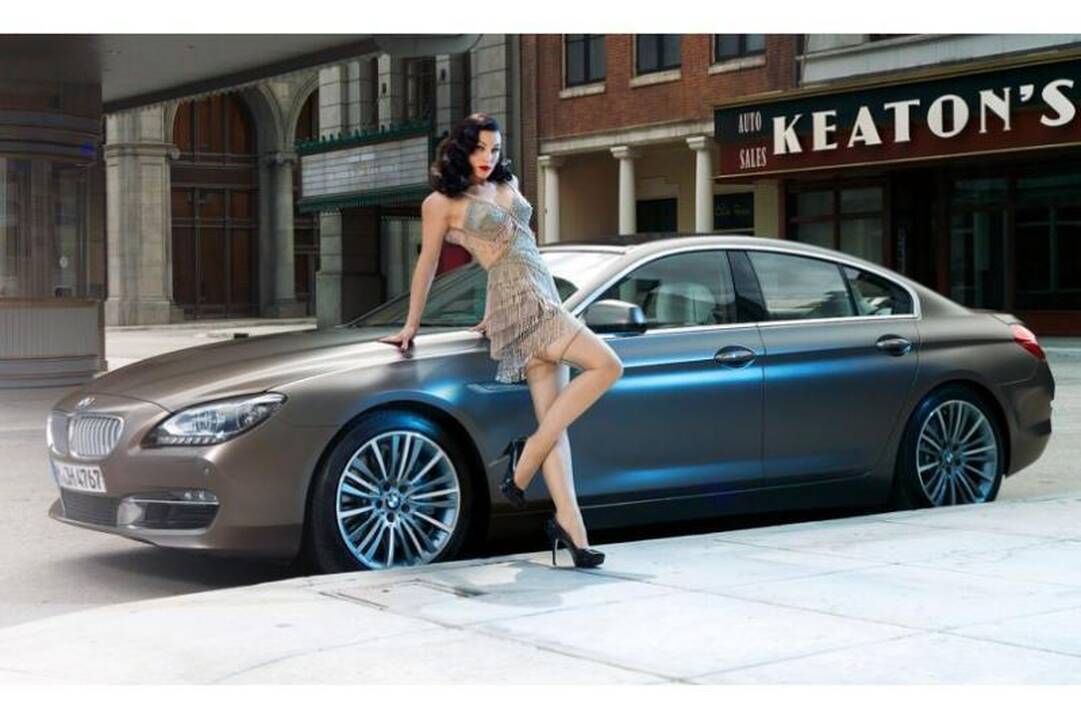 6-osios serijos „Gran Coupé Burlesque“: BMW vairuojančios stileivos