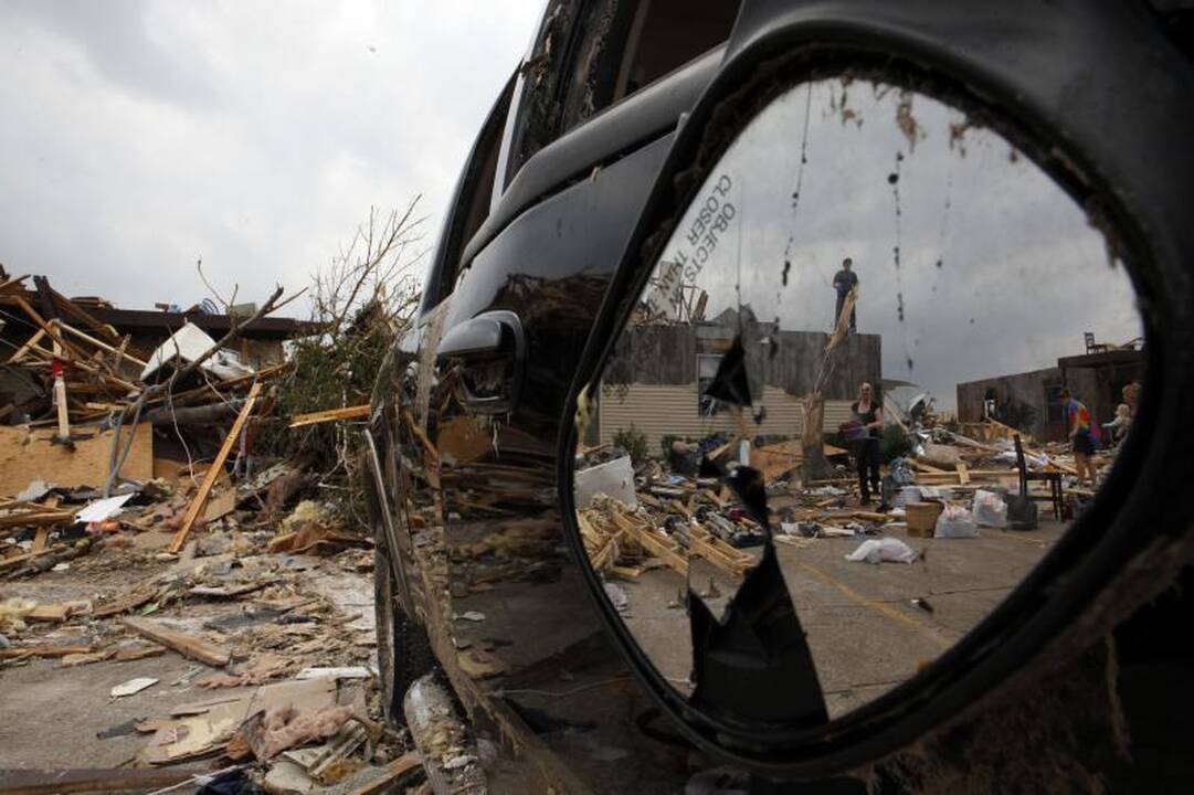 Oklahomoje ir Kanzase tornadai ir audros nusinešė septynias gyvybes
