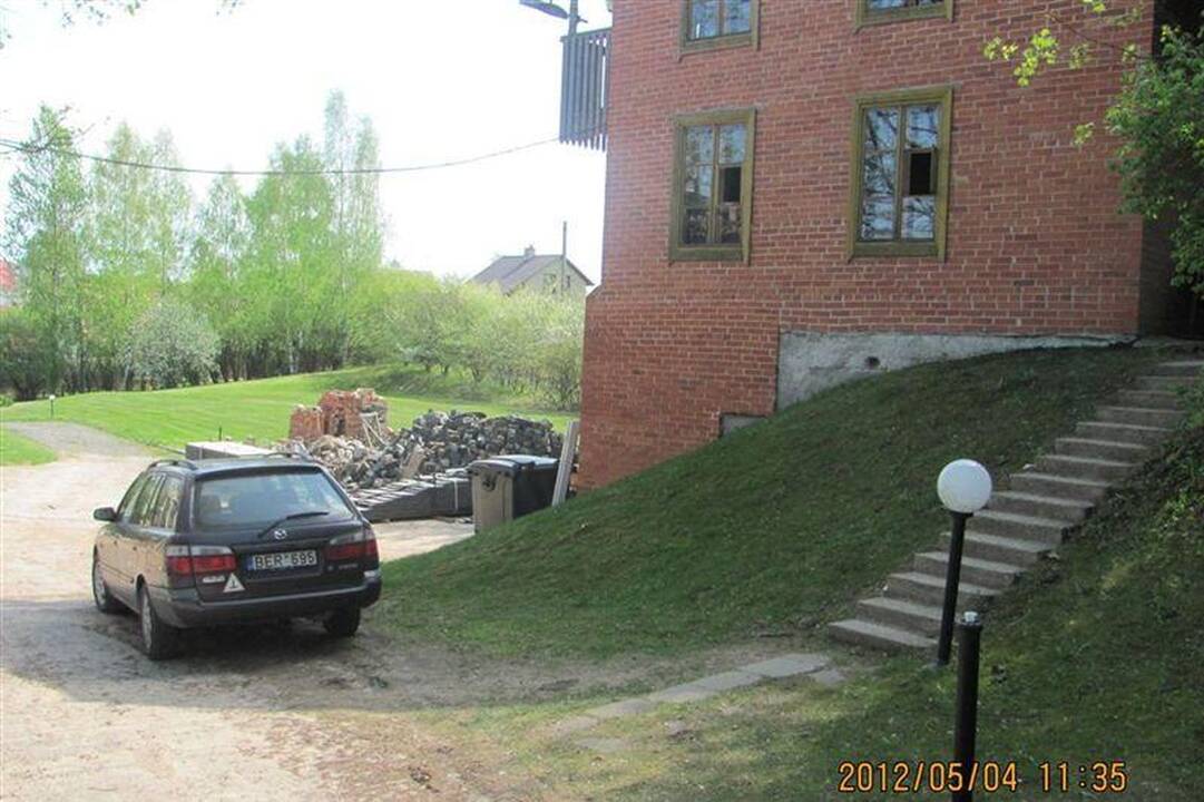 Vilniaus valdžia dėl Gedimino pr. trinkelių kreipėsi į policiją
