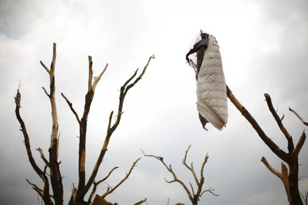 Oklahomoje ir Kanzase tornadai ir audros nusinešė septynias gyvybes
