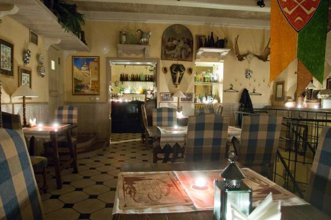 Viešbučiai ir restoranai tęs protestus