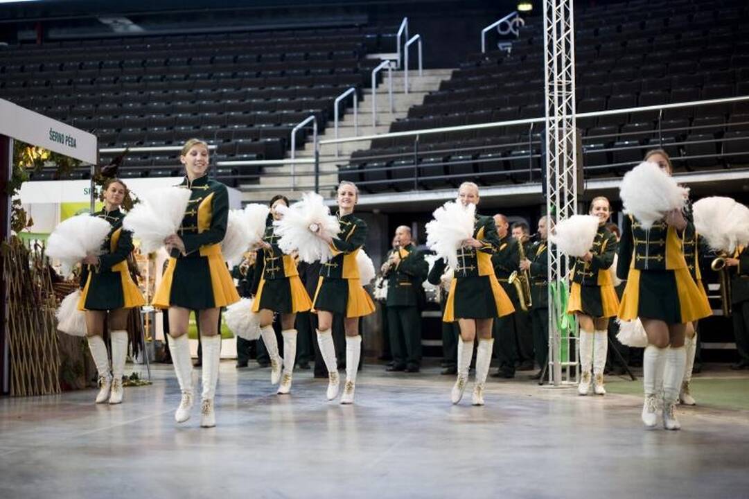 Į „Žalgirio“ areną gena meilė lietuviškoms prekėms
