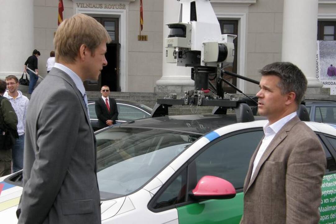 „Google“ automobiliai į šalies gatves išriedės penktadienį