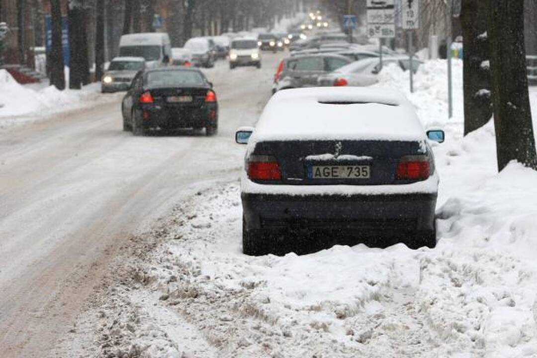 Žiema Kaune: eismo sąlygos sudėtingos (papildyta)