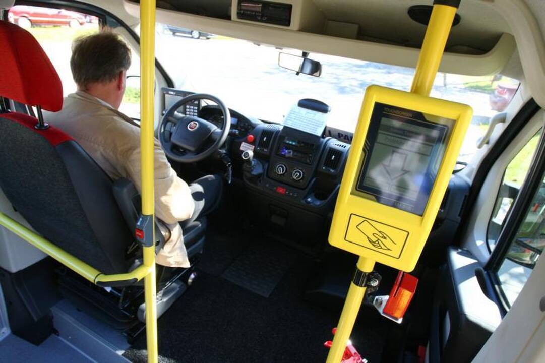 Vilniaus senamiesčio gatvėmis rieda 4 autobusai