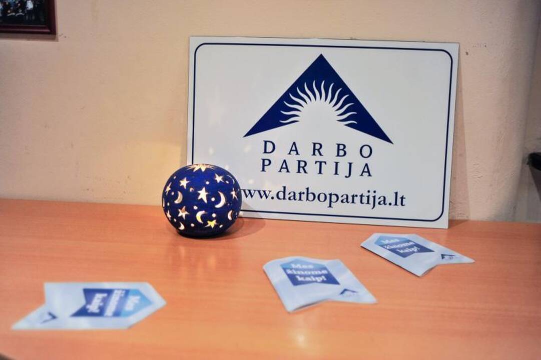 Įtariamasis kalinių balsų pirkimo byloje „darbietis“ pasidavė 