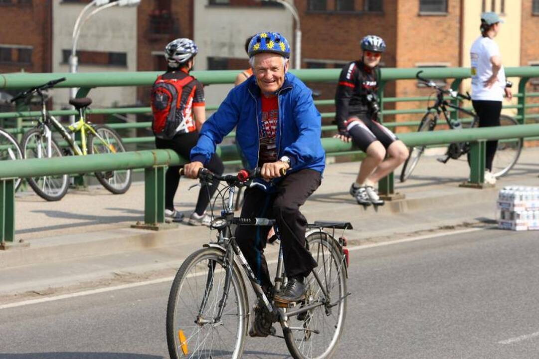 Kaune sekmadienį surengtas dviračių maratonas