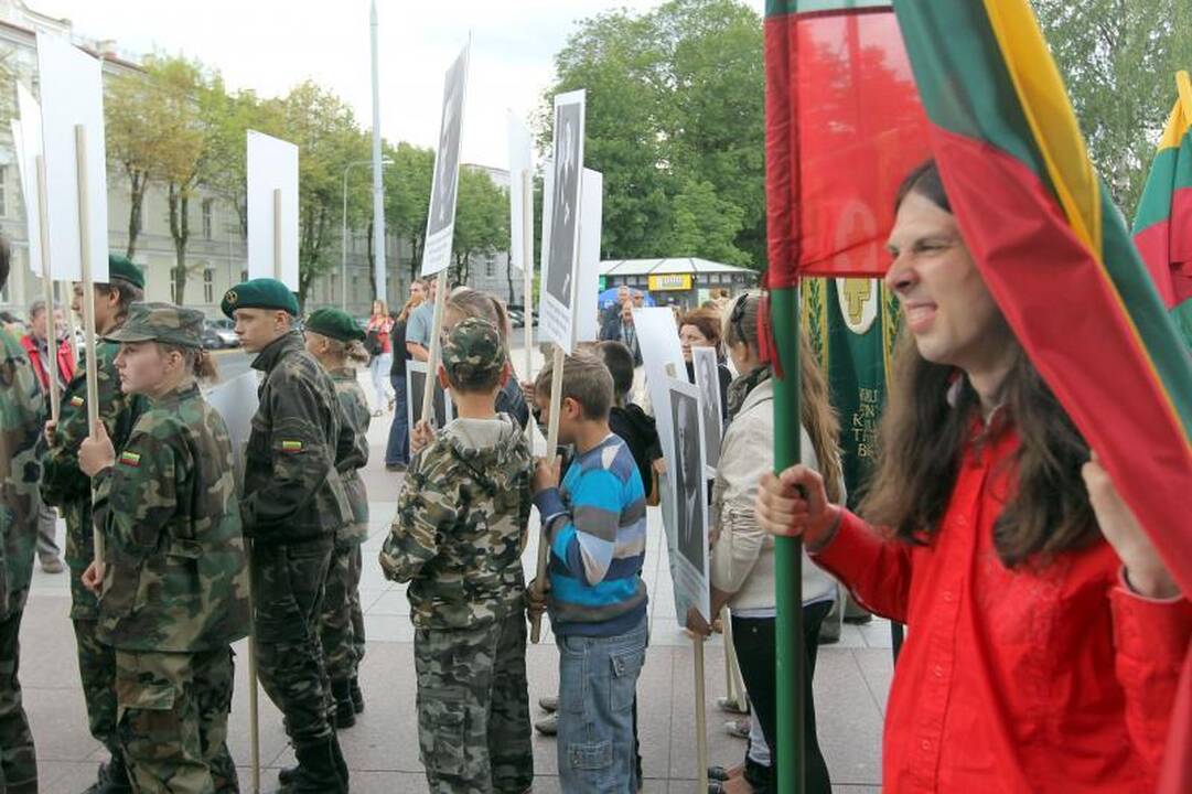 Birželio sukilimo metinių eitynės praėjo be incidentų