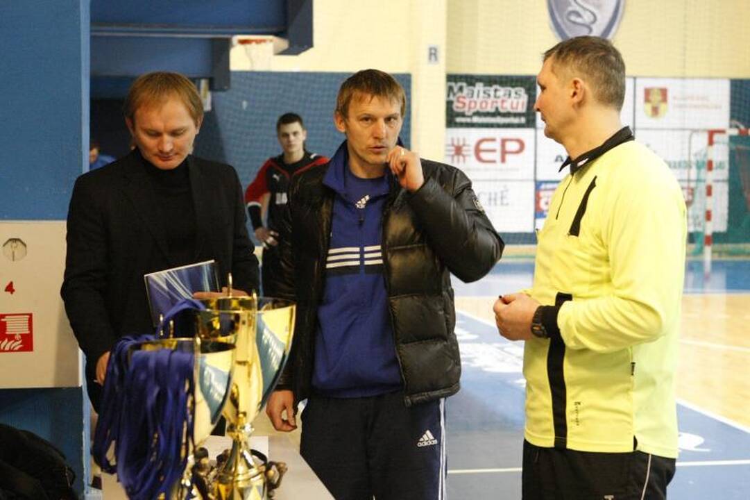 Klaipėdos salės futbolo čempionai paaiškėjo tik po baudinių 