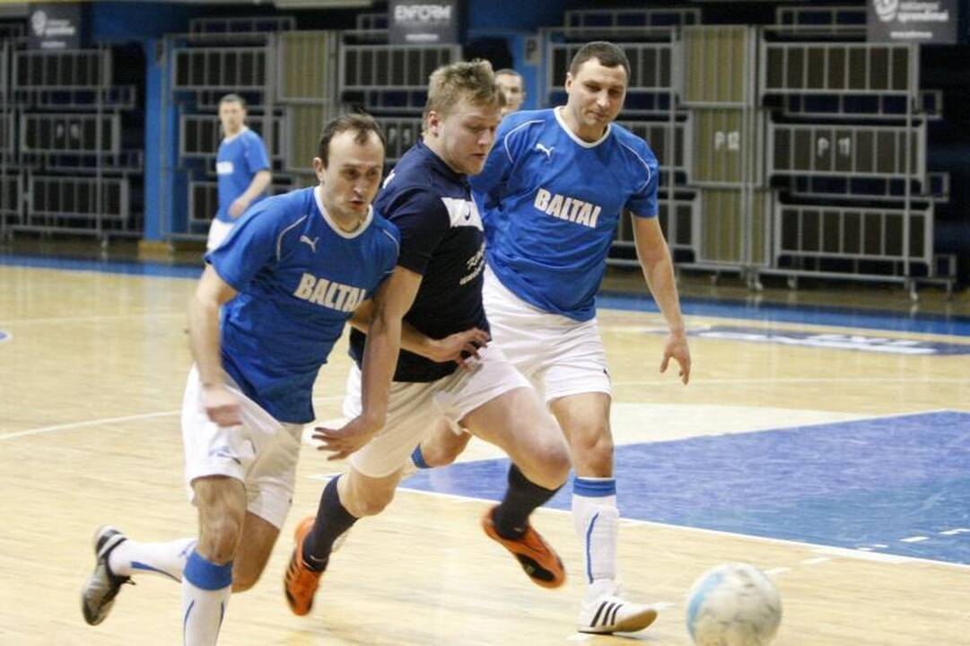 Klaipėdos salės futbolo čempionai paaiškėjo tik po baudinių 