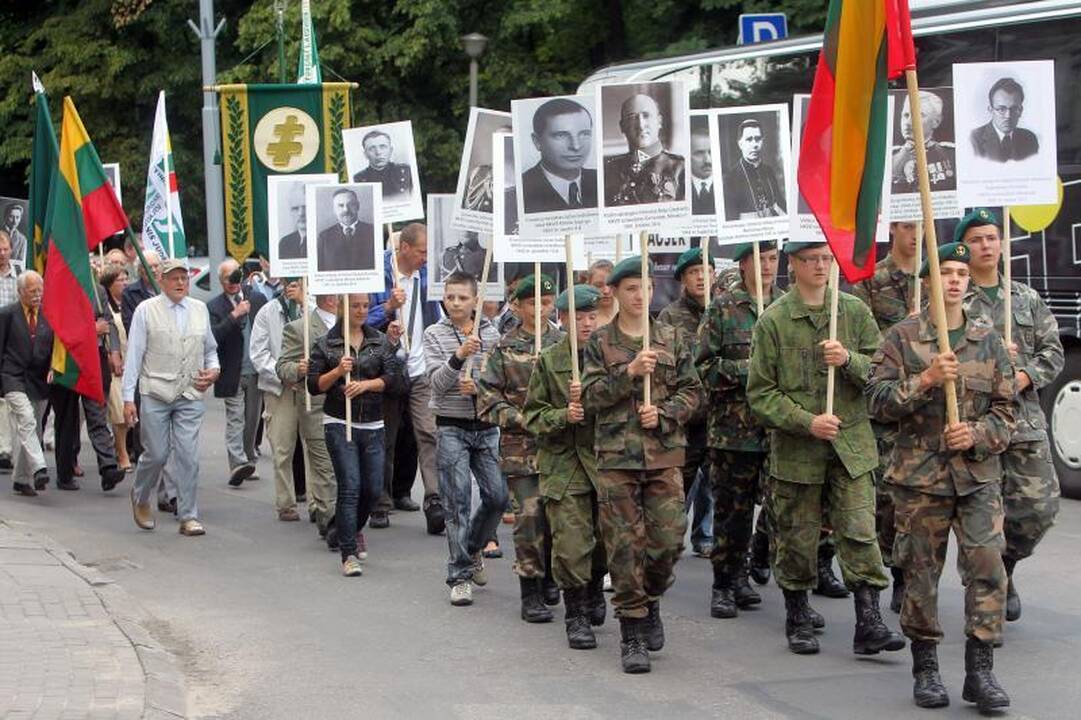 Birželio sukilimo metinių eitynės praėjo be incidentų