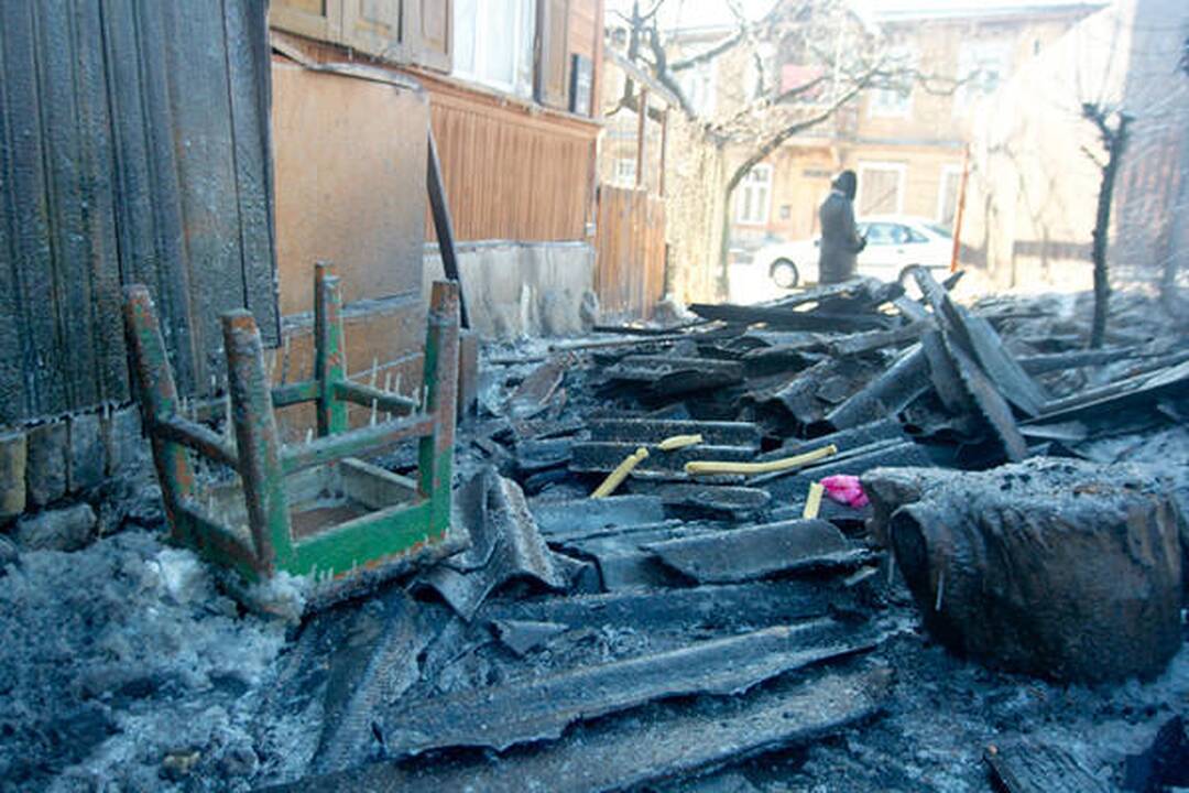 Žvėryno gyventojai: namas buvo sudegintas dėl sklypo (papildyta)