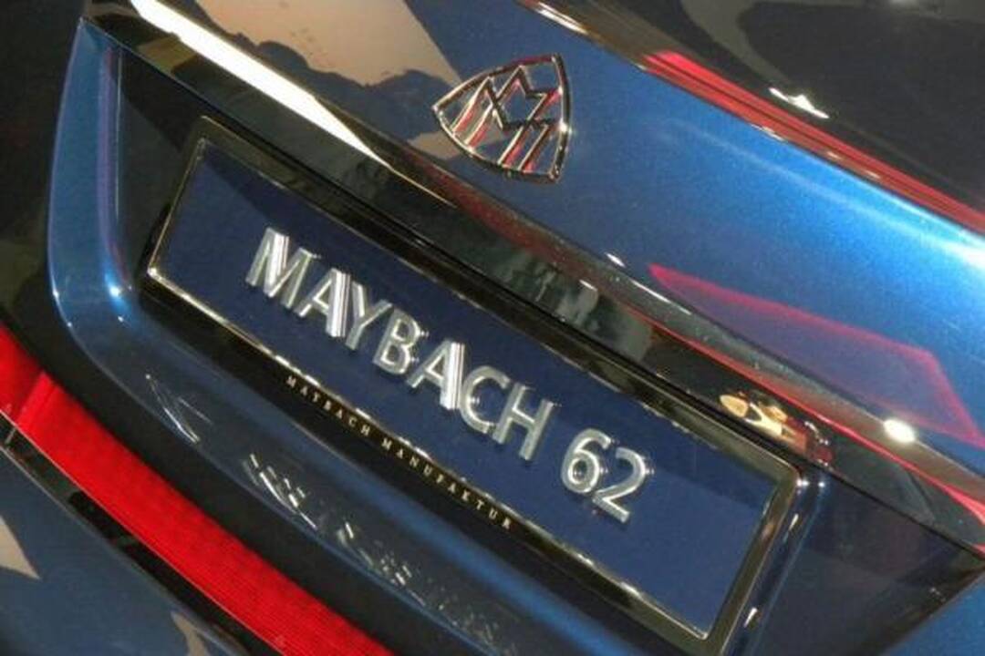 Pekino automobilių paroda: beveik nepasikeitęs „Maybach“ 