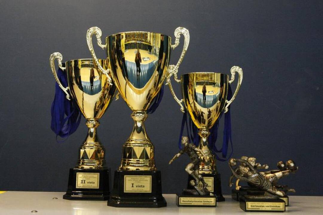 Klaipėdos salės futbolo čempionai paaiškėjo tik po baudinių 