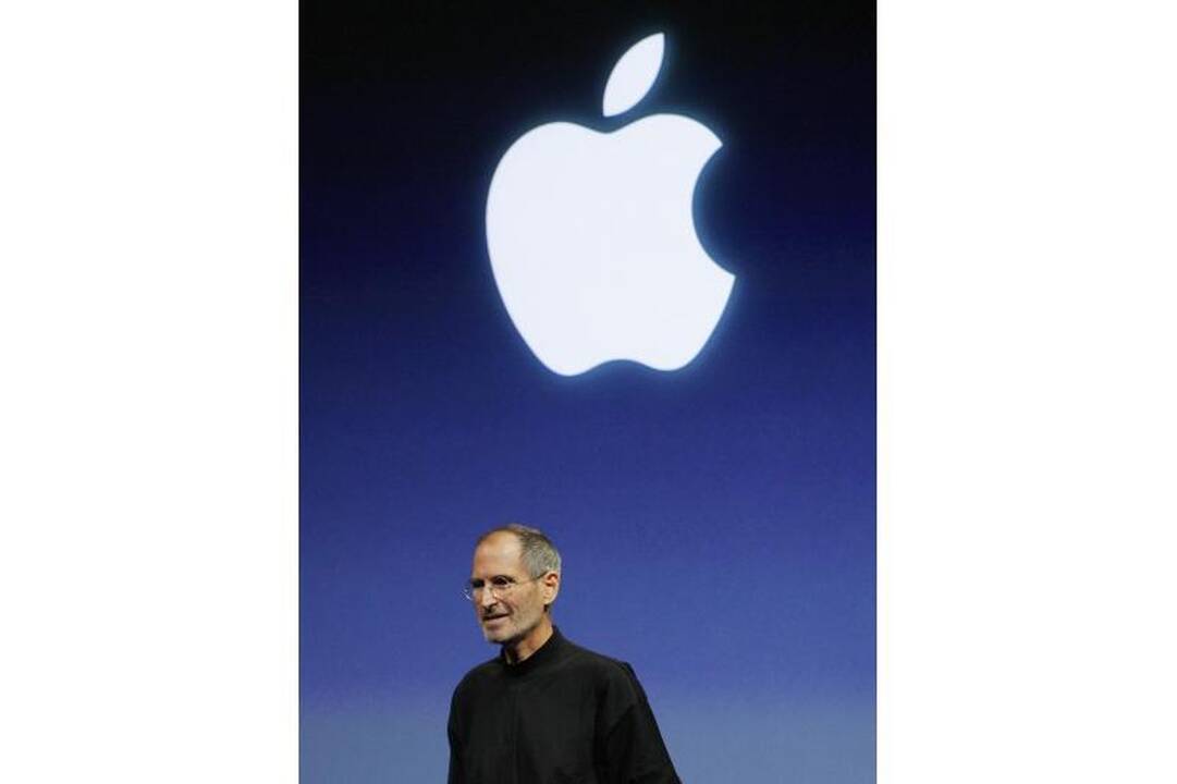 Apie Steve'ą Jobsą: B.Obama, B.Gatesas, M.Zuckerbergas