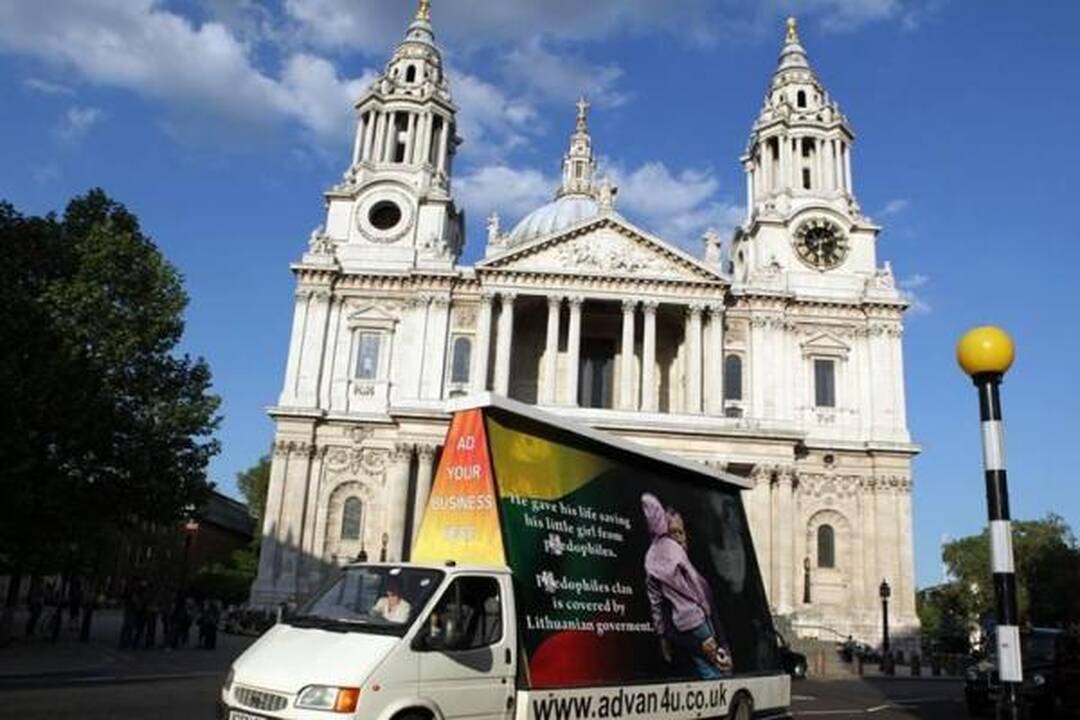 Londono ir Dublino lietuviai dar kartą pareiškė savo nuomonę dėl D.Kedžio dukters (papildyta)