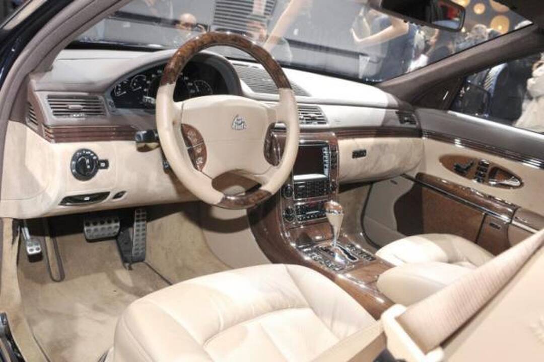 Pekino automobilių paroda: beveik nepasikeitęs „Maybach“ 