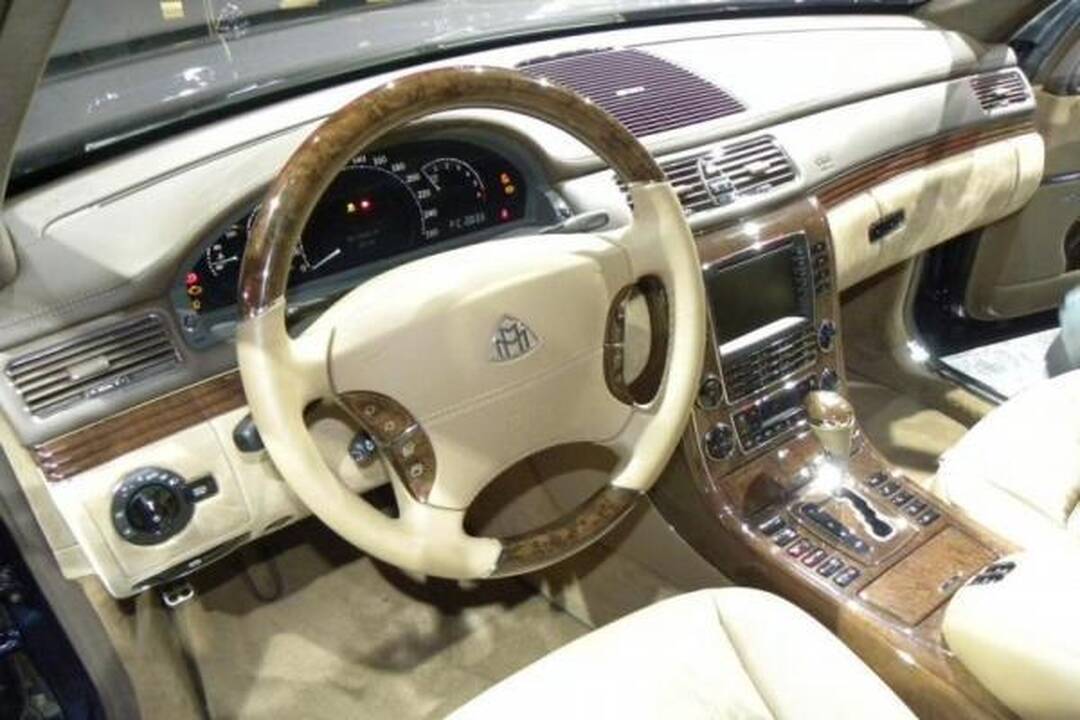 Pekino automobilių paroda: beveik nepasikeitęs „Maybach“ 